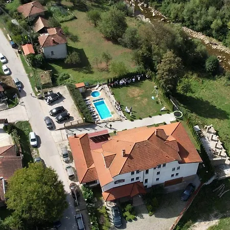 пролет Guest house