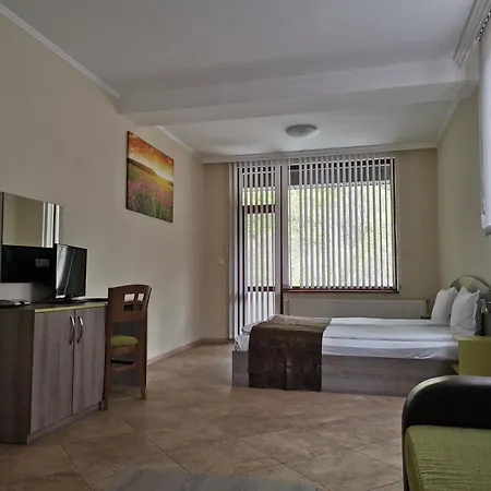 Guest house пролет Valevtsi