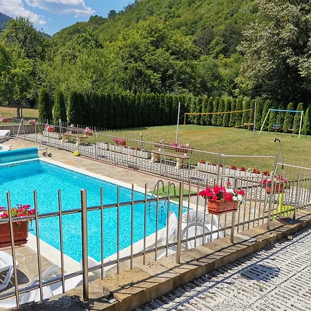 пролет Valevtsi